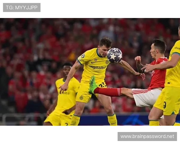 意甲巴雷拉领跑丁丁恰20并列